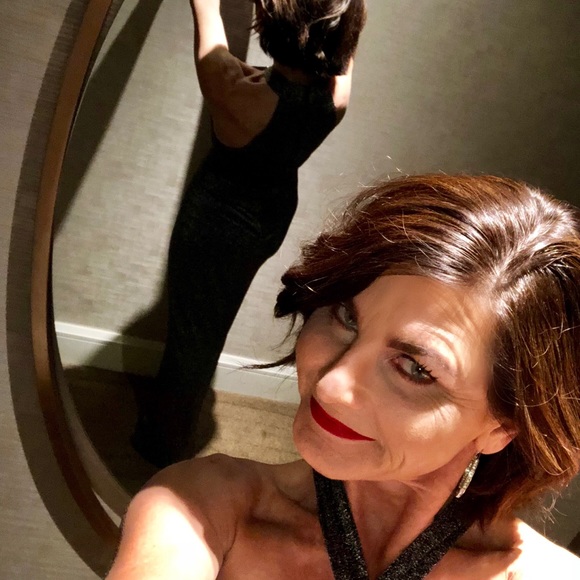 Meet your Posher, Kristin - Picture 2 of 2